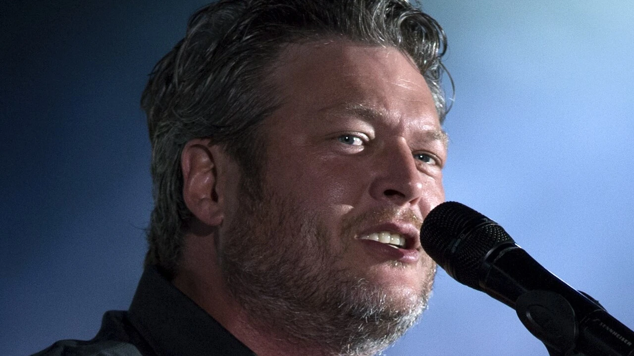 Blake Shelton 2026-2027 Tour & Schedule featuring Blake Shelton live on stage with stadium crowd