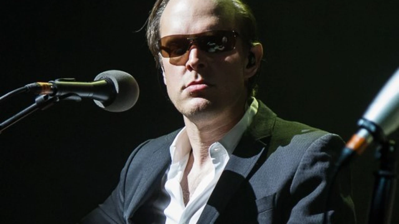 Joe Bonamassa Tour 2026-2027: Setlist Secrets, Stage Sightlines & Ticket Deals